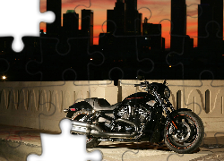 Harley-Davidson VRSC Night Rod Special, Cruiser, Miasto