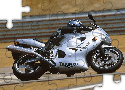 Tor, Triumph TT 600