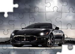 Czarne, Maserati GranTurismo