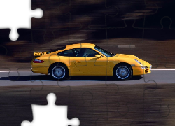 Żółte Porsche 911