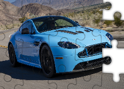 Niebieski, Aston Martin V12 Vantage