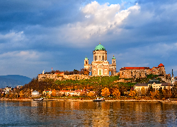 Węgry, Ostrzyhom, Rzeka Dunaj, Wzgórze, Bazylika Ostrzyhomska, Kościół, Katedra Wniebowzięcia Najświętszej Marii Panny i Świętego Wojciecha