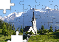 Kościół, Drzewa, Góry, Alpy, Kanton Gryzonia, Szwajcaria