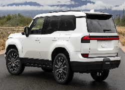 Biały, Lexus GX