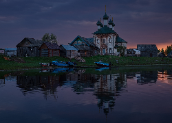 Rosja, Obwód Archangielski, Miejscowość, Kenozero, Rzeka, Budynki, Cerkiew, Wieczór