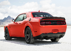 Dodge Challenger, SRT