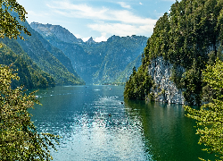Park Narodowy Berchtesgaden, Jezioro, Konigssee, Góry, Skały, Las, Bawaria, Niemcy