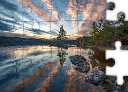 Jezioro, Drzewa, Kamienie, Niebo, Chmury, Zachód słońca, Ringerike, Norwegia