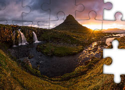 Góra Kirkjufell, Rzeka, Wodospad Kirkjufellsfoss, Wschód słońca, Półwysep Snaefellsnes, Islandia
