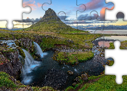  Islandia, Półwysep Snaefellsnes, Góra Kirkjufell, Wodospad Kirkjufellsfoss, Chmury