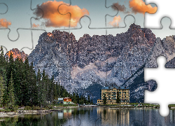 Góry, Dolomity, Jezioro, Misurina Lake, Drzewa, Grand Hotel Misurina, Domy, Cortina dAmpezzo, Włochy