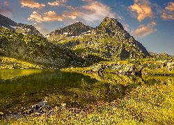 Góry, Jezioro, Trawa, Niebo, Chmury
