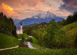 Kościół, Sanktuarium Maria Gern, Drzewa, Lasy, Droga, Góry, Alpy Salzburskie, Berchtesgaden, Bawaria, Niemcy