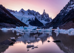 Argentyna, Patagonia, Góry Andy, Góra Cerro Torre, Park Narodowy Los Glaciares, Jezioro, Lód, Kry, Zima