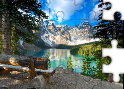 Kanada, Park Narodowy Banff, Góry, Jezioro Moraine, Ławka, Drzewa