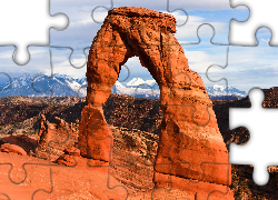 Park Narodowy Arches, Góry, Łuk skalny, Delicate Arch, Stan Utah, Stany Zjednoczone