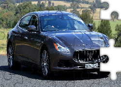 Maserati Quattroporte GranLusso, Przód