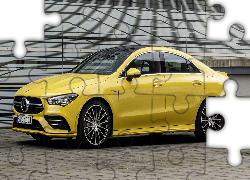 Żółty, Mercedes-AMG CLA 35