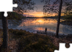 Jezioro, Drzewa, Zachód słońca, Ringerike, Norwegia