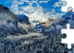 Kalifornia, Park Narodowy Yosemite, Dolina Yosemite Valley,  Góry, Zima, Mgła