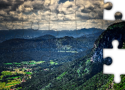 Zalesione, Góry, Dolina, Osada, Domy, Chmury