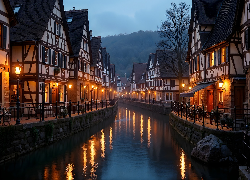 Domy, Latarnie, Kanał, Góry