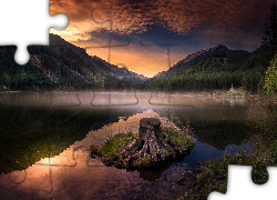 Góry, Jezioro Ingeringsee, Pień, Mgła, Zachód słońca, Gmina Gaal, Styria, Austria