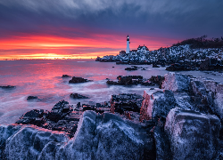 Morze, Latarnia morska, Portland Head Light, Kamienie, Zachód słońca, Cape Elizabeth, Maine, Stany Zjednoczone
