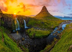 Półwysep Snaefellsnes, Góra, Kirkjufell, Wodospady, Zachód słońca, Promienie słońca, Islandia