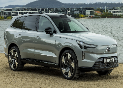 Volvo EX90