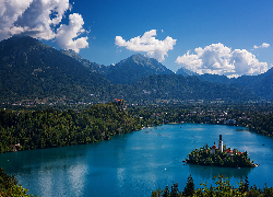 Słowenia, Jezioro Bled, Wyspa, Blejski Otok, Kościółek, Góry
