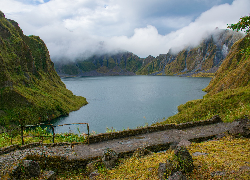Filipiny, Jezioro Pinatubo, Droga, Góry Zambales, Mgła