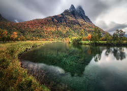 Norwegia, Góry, Góra, Mount Otertind, Rzeka, Drzewa, Chmury