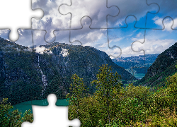 Góry, Wodospad, Jezioro, Drzewa, Chmury