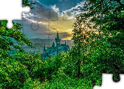 Zamek Wernigerode, Drzewa, Las, Chmury, Zachód słońca, Wernigerode, Powiat Harz, Niemcy