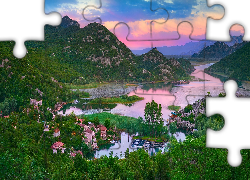 Zachód słońca, Góry, Jezioro Szkoderskie, Domy, Drzewa, Karuć, Czarnogóra
