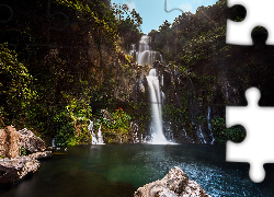Wodospad, Bassin des Aigrettes, Urwisko, Omszałe, Skały, Kamienie, Wyspa Reunion, Francja