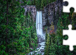 Stany Zjednoczone, Oregon, Las, Skały, Wodospad, Tumalo Falls