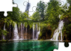 Chorwacja, Jezioro, Park Narodowy Jezior Plitwickich, Wodospady, Skały, Natura, Las, Drzewa