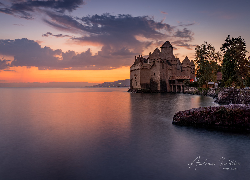 Zamek Chillon, Jezioro Genewskie, Chmury, Zachód słońca, Kanton Vaud, Szwajcaria