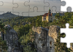 Formacje skalne, Skały, Skalne Miasto, Drzewa, Zamek Hruba Skala, Czeski Raj, Góry Stołowe, Czechy