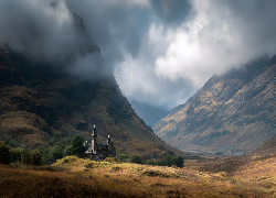 Dolina, Zamek, Góry, Chmury, Grafika AI