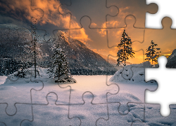 Zima, śnieg, Drzewa, Zachód słońca, Góry Alpy, Jezioro Hintersee, Bawaria, Niemcy