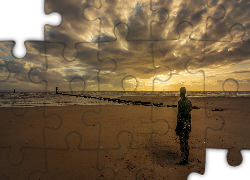 Zachód słońca, Rzeka Mersey, Plaża Crosby Beach, Żeliwny, Posąg, Liverpool, Anglia