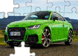 Zielone, Audi TT RS Coupe