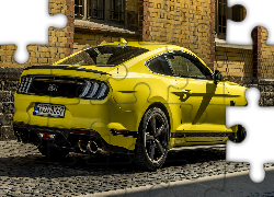 Żółty, Ford Mustang Mach 1